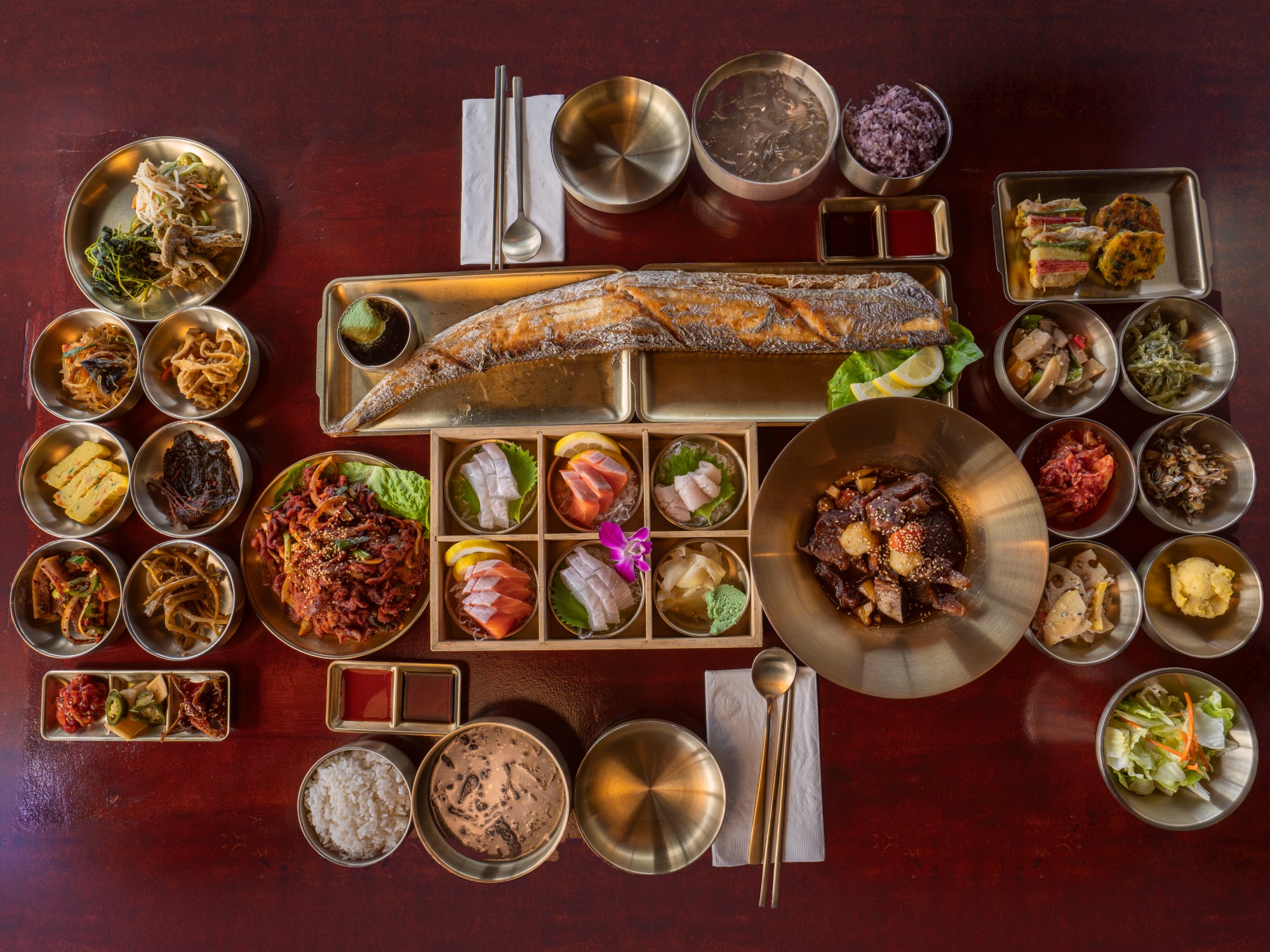 King Daon Hansang table